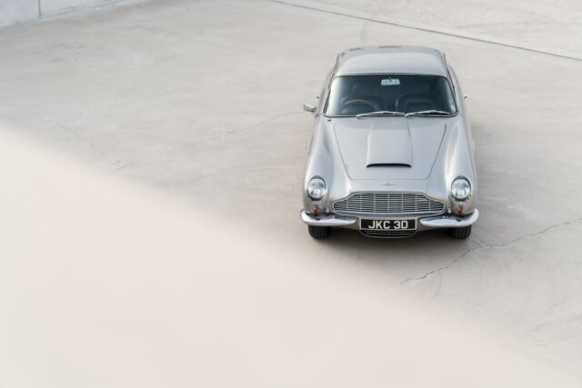 Aston Martin DB6 Vantage 1966 image number 10