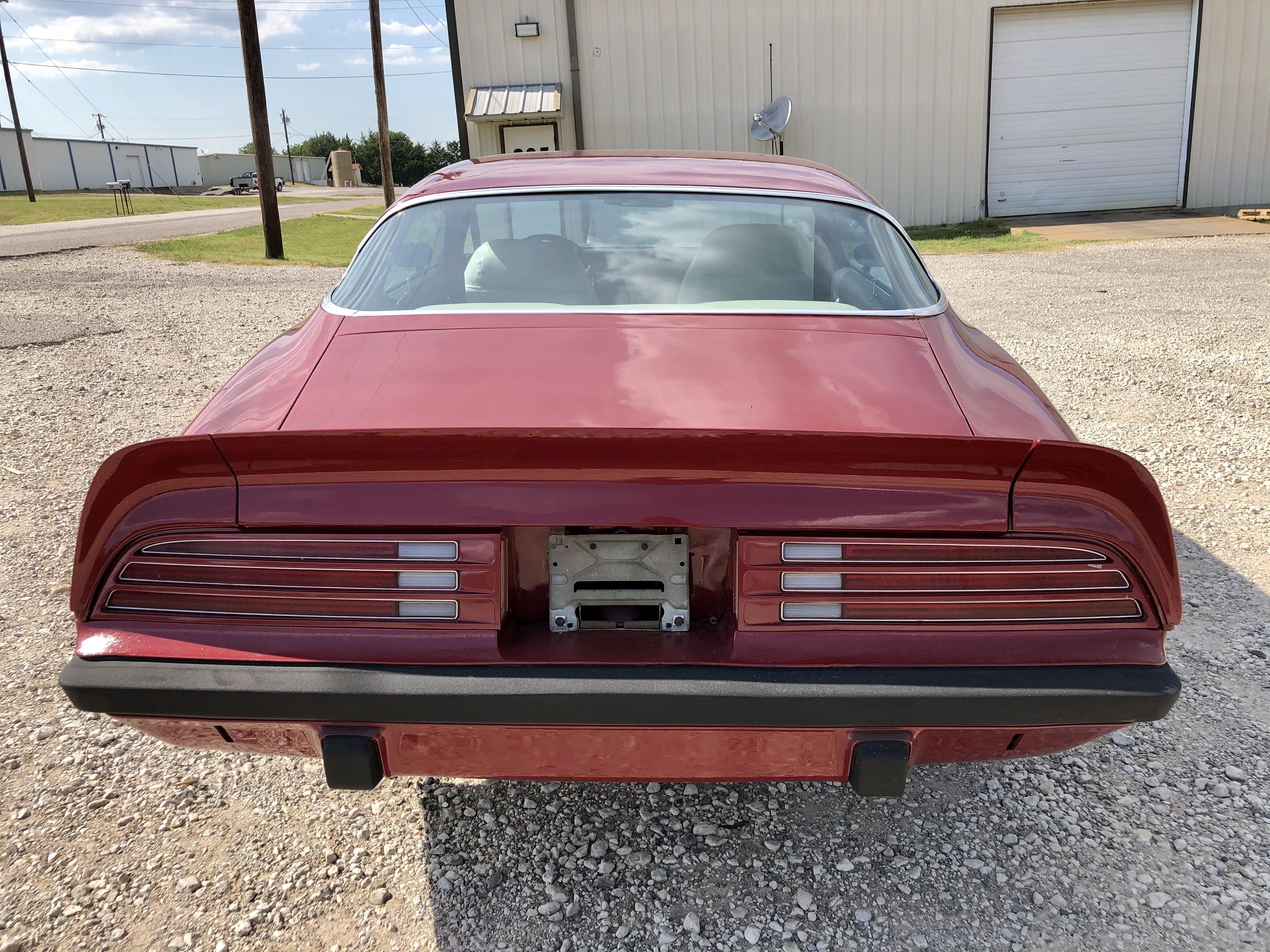 Pontiac Firebird 1975 image number 25