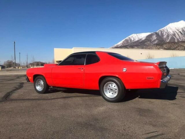 Plymouth Duster 1974 image number 17