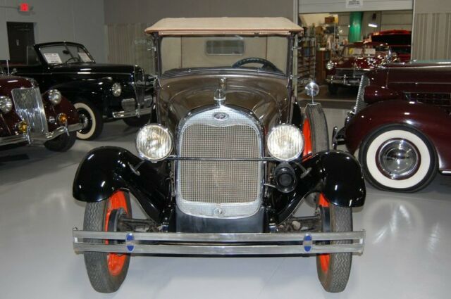 Ford Model A 1928 image number 1