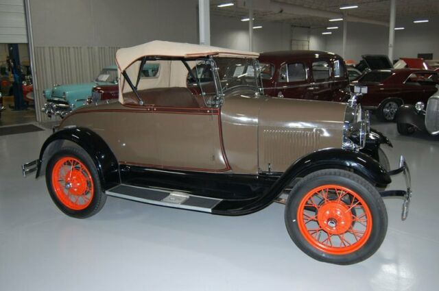 Ford Model A 1928 image number 24