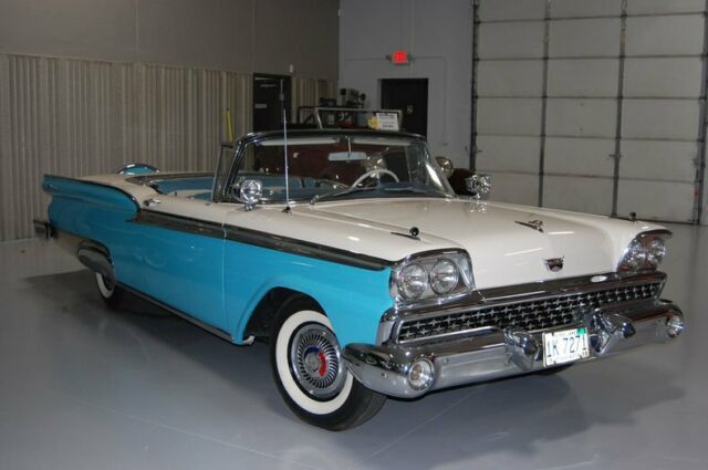 Ford Skyliner Convertible 1959 image number 27