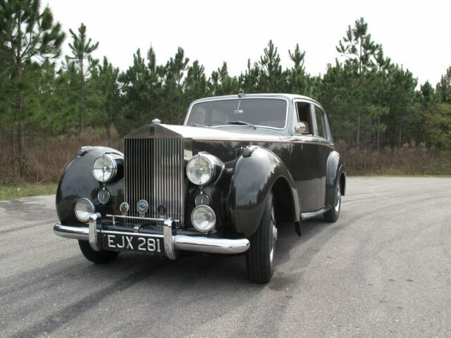 Rolls-Royce Silver Spirit/Spur/Dawn 1953 image number 1