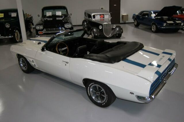 Pontiac Trans-Am Convertible Tribute 1969 image number 38