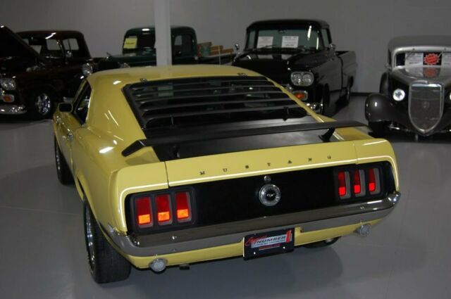 Ford Mustang 1970 image number 7