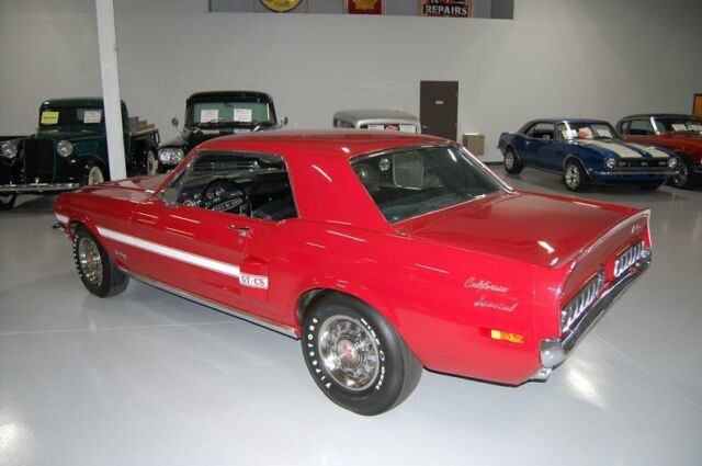 Ford Mustang 1968 image number 16