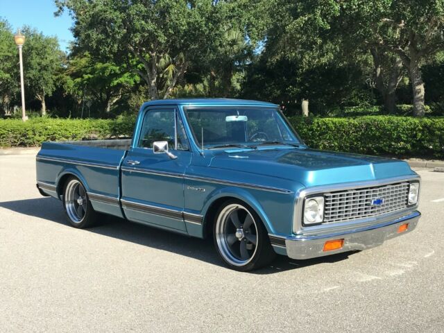 Chevrolet C-10 1970 image number 2