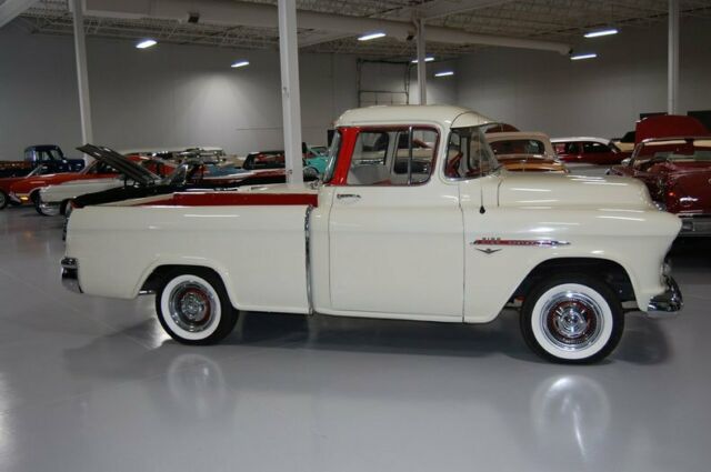 Chevrolet Cameo Pickup 1955 image number 26