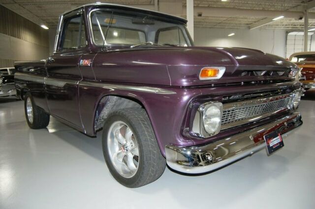 Chevrolet C-10 1965 image number 10