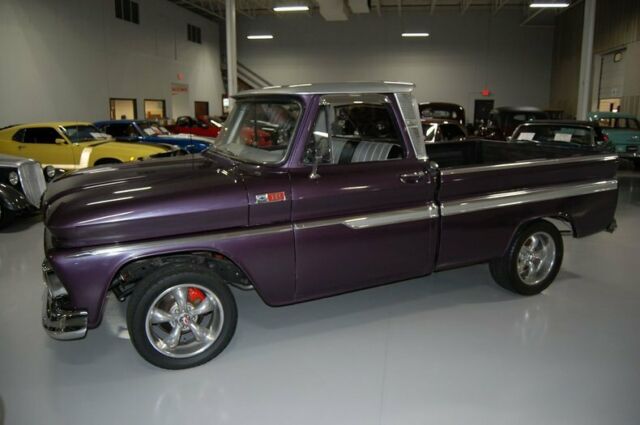 Chevrolet C-10 1965 image number 4