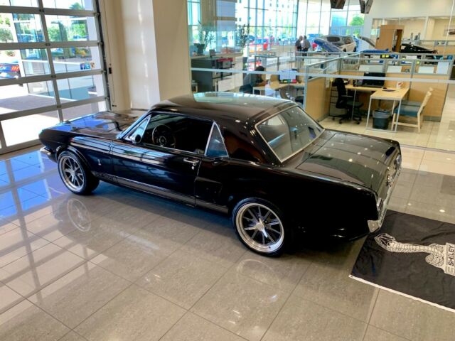 Ford Mustang 1966 image number 15