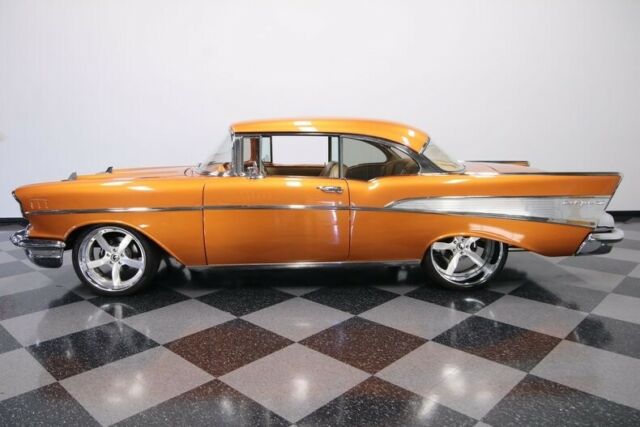 Chevrolet Bel Air/150/210 1957 image number 31