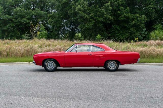 Plymouth Road Runner 1970 image number 1