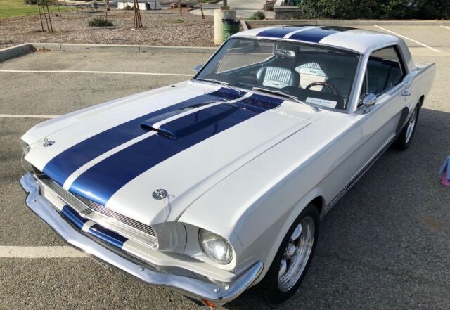 Ford Mustang 1966 image number 0