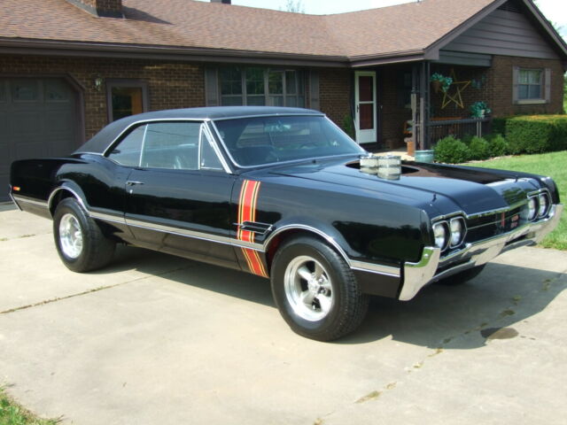 Oldsmobile 442 1966 image number 15