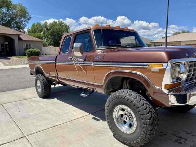 Ford F250 1978 image number 0