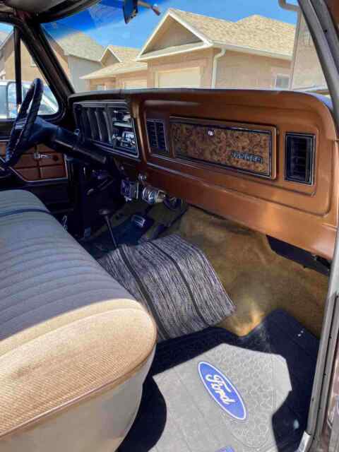 Ford F250 1978 image number 10