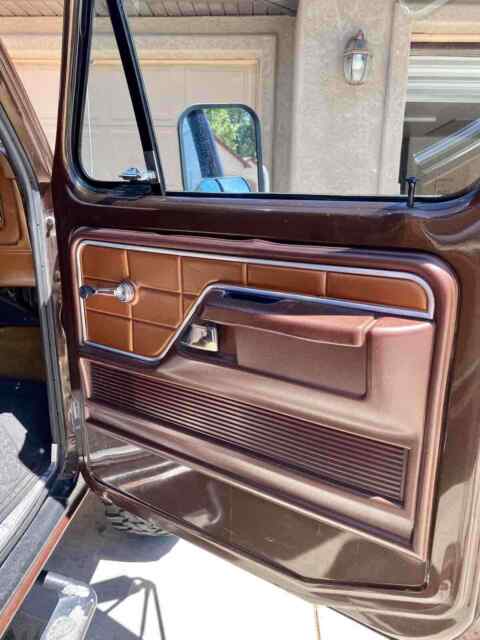 Ford F250 1978 image number 24