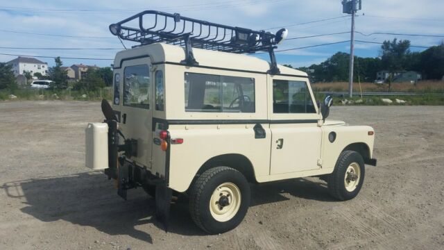 Land Rover Defender 1973 image number 27