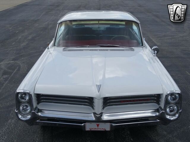 Pontiac Bonneville 1964 image number 26