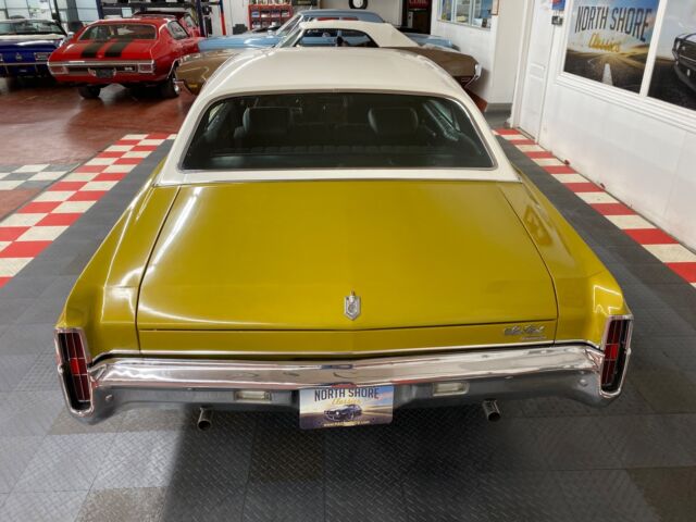 Chevrolet Monte Carlo 1971 image number 10