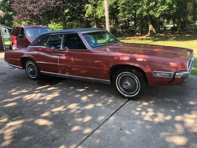 Ford Thunderbird 1969 image number 6