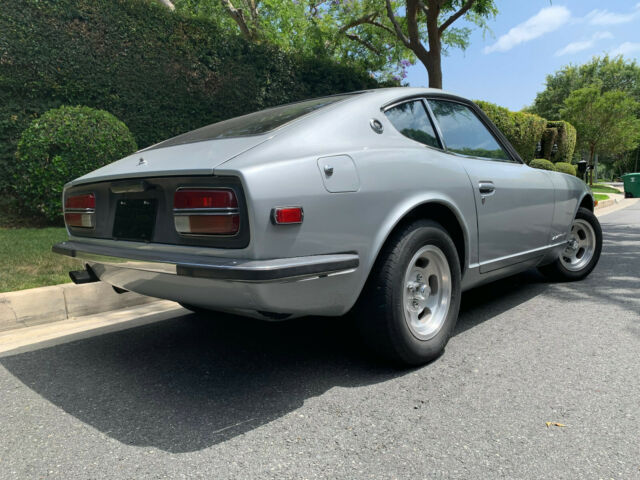 Datsun Z-Series 1971 image number 7