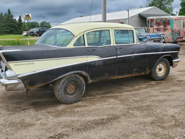 Chevrolet Bel Air/150/210 1957 image number 18