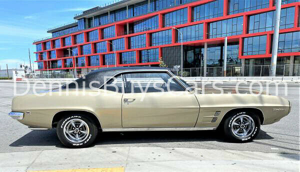 Pontiac Firebird 1969 image number 1