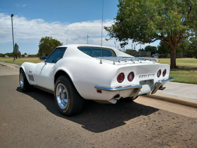 Chevrolet Corvette 1969 image number 26