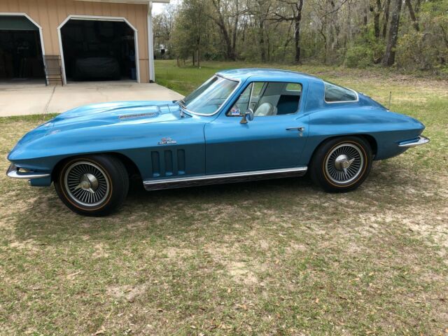 Chevrolet Corvette 1966 image number 0