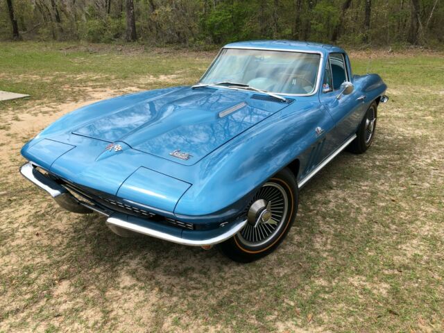 Chevrolet Corvette 1966 image number 1