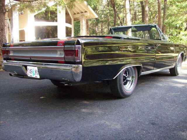 Plymouth GTX 1967 image number 24