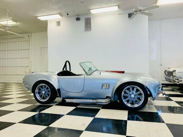 Shelby Cobra 1966 image number 2