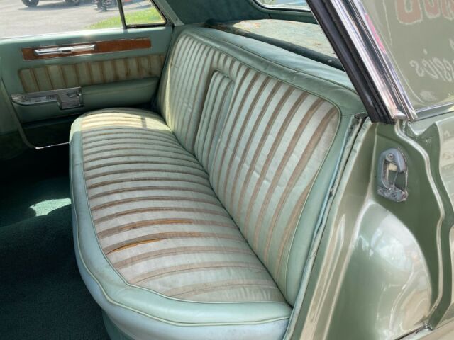 Cadillac Fleetwood 1961 image number 16