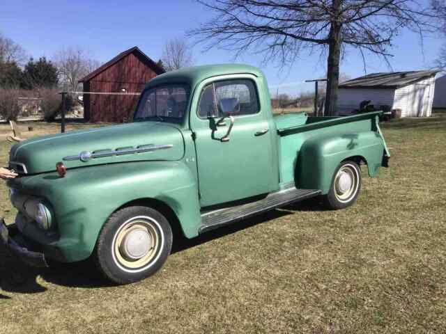 Ford F100 1951 image number 0