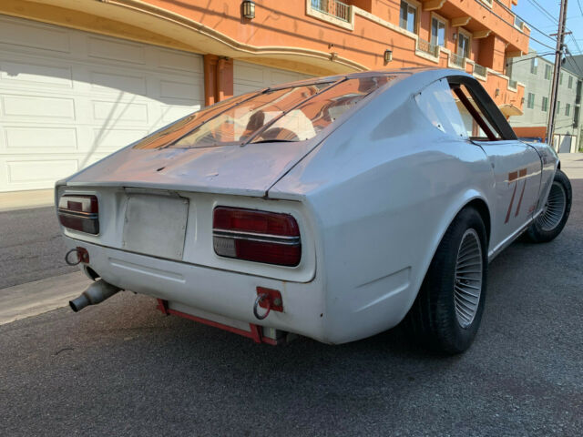 Datsun Z-Series 1971 image number 3