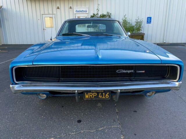 Dodge Charger 1968 image number 2