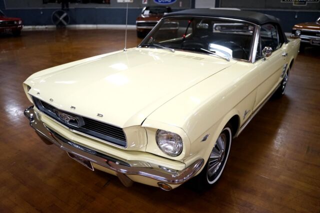 Ford Mustang 1966 image number 13