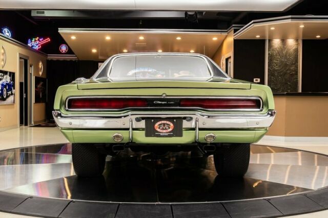 Dodge Charger 1970 image number 13