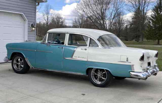 Chevrolet Bel Air/150/210 1955 image number 1