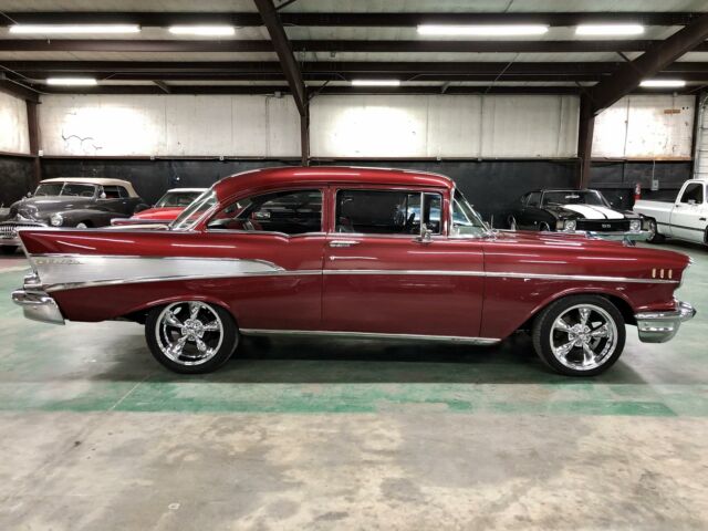 Chevrolet Bel Air/150/210 1957 image number 29