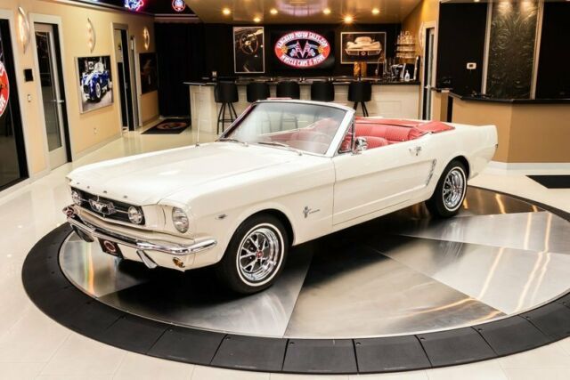 Ford Mustang 1965 image number 28