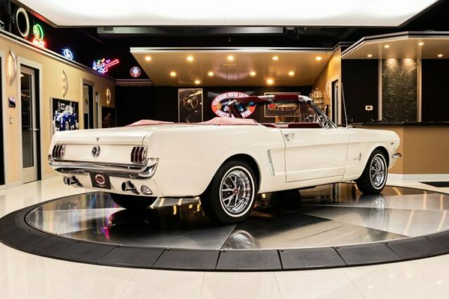 Ford Mustang 1965 image number 36