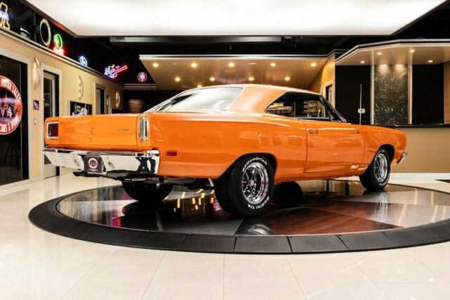 Plymouth Road Runner 1969 image number 11