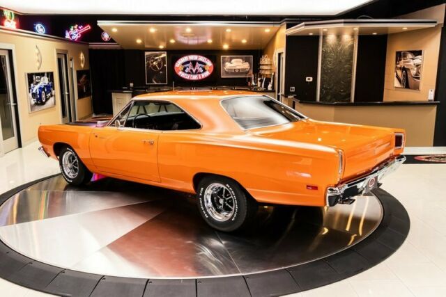 Plymouth Road Runner 1969 image number 16