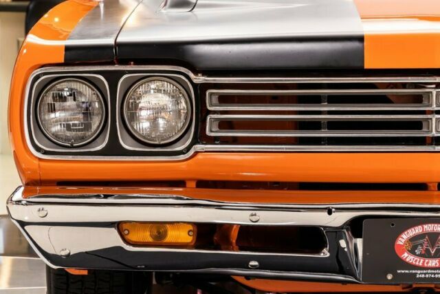 Plymouth Road Runner 1969 image number 41