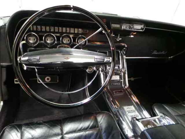 Ford Thunderbird 1966 image number 15