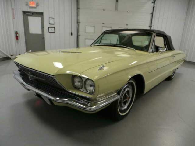 Ford Thunderbird 1966 image number 27