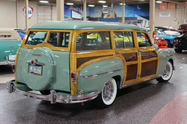 Chrysler ROYAL"WOODIE" 1949 image number 6